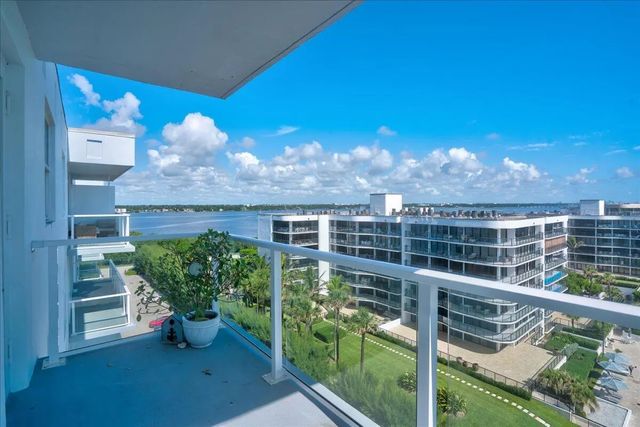 5 of 34 - 3450 S Ocean Boulevard #806, Palm Beach, FL