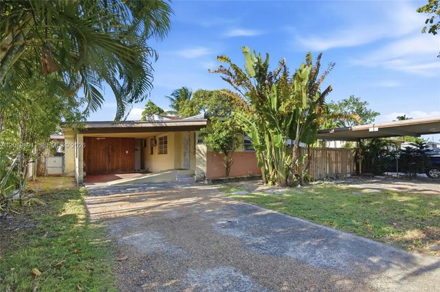 621 Se 4th Street, Hialeah