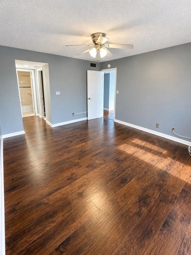 4 of 10 - 2320 S Cypress Bend Drive #401, Pompano Beach, FL