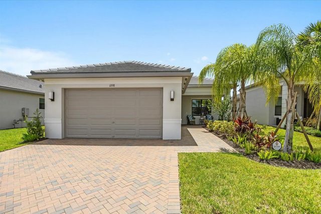 3 of 42 - 11558 Sw Oceanfront Court, Port St. Lucie, FL
