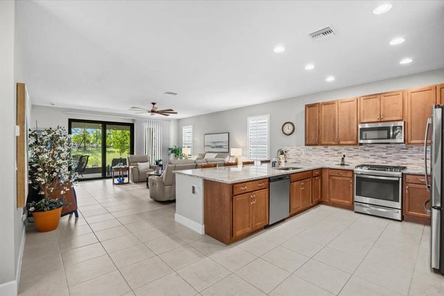 5 of 42 - 11558 Sw Oceanfront Court, Port St. Lucie, FL