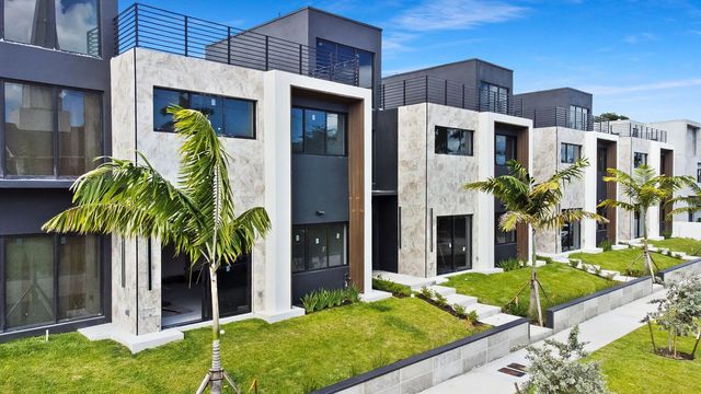 855 Sw 14th Court #855, Fort Lauderdale