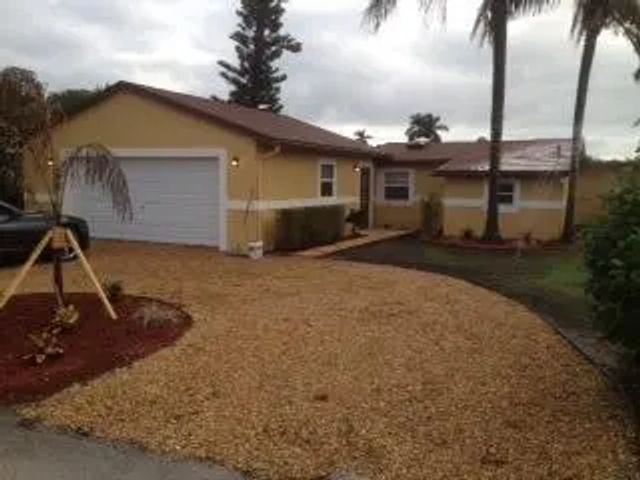3830 Davis Road, Palm Springs