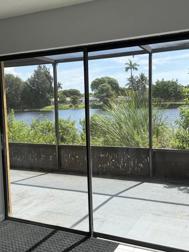 5 of 19 - 3830 Davis Road, Palm Springs, FL