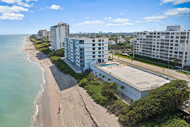 4 of 8 - 900 Ocean Drive #705, Juno Beach, FL