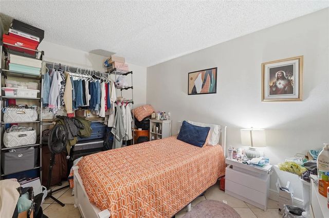 4 of 16 - 18101 Nw 68th Avenue #b105, Hialeah, FL