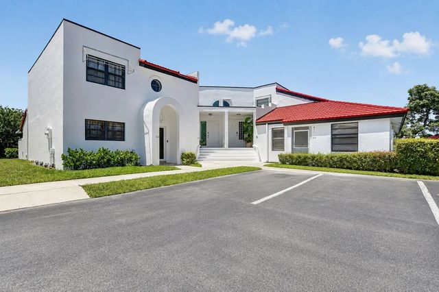 327 Nw 36th Avenue, Deerfield Beach