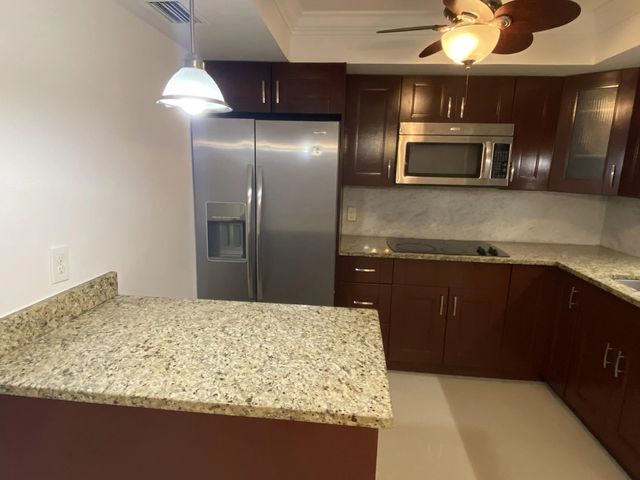 2 of 19 - 4477 Oak Terrace Drive, Greenacres, FL