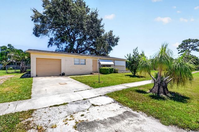 1572 Woodland Avenue, West Palm Beach