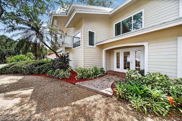 2 of 59 - 15 Heritage Way, Sewalls Point, FL