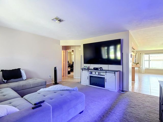 5 of 56 - 1832 Se Van Loon  Terrace, Cape Coral, FL