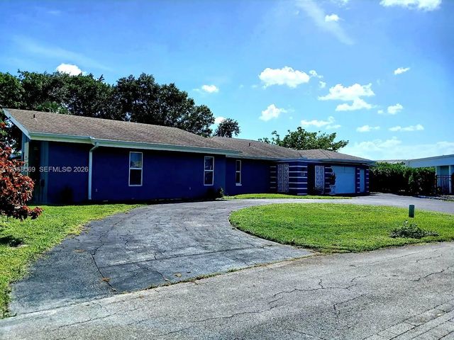 3 of 22 - 5710 Melaleuca Drive, Tamarac, FL