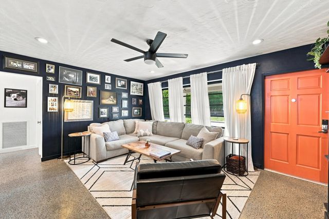 4 of 24 - 496 Nw 47th Court, Oakland Park, FL