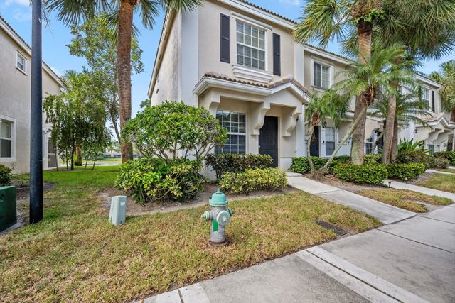 5072 Palmbrooke Circle, West Palm Beach