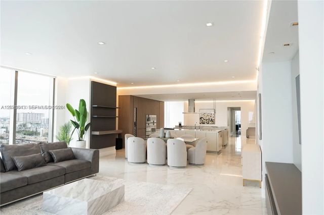 3 of 18 - 18501 Collins Avenue #1104, Sunny Isles Beach, FL