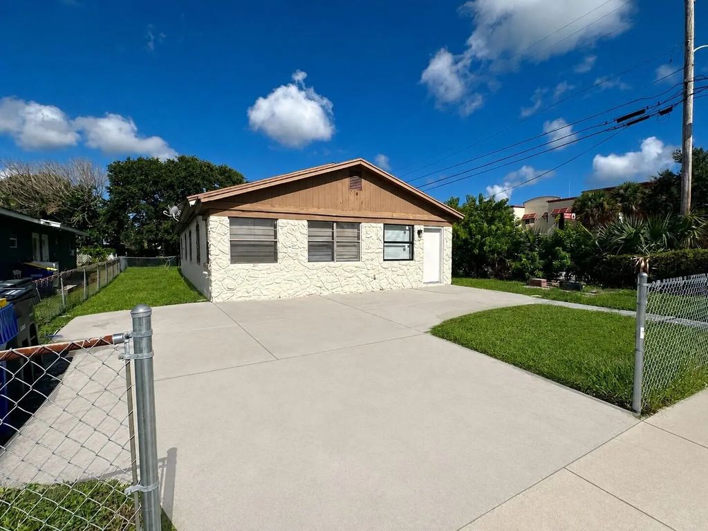 913 N 18th Street #0, Fort Pierce