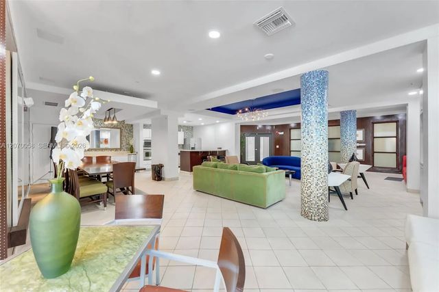 3 of 4 - 6001 Sw 70th Street #131, South Miami, FL