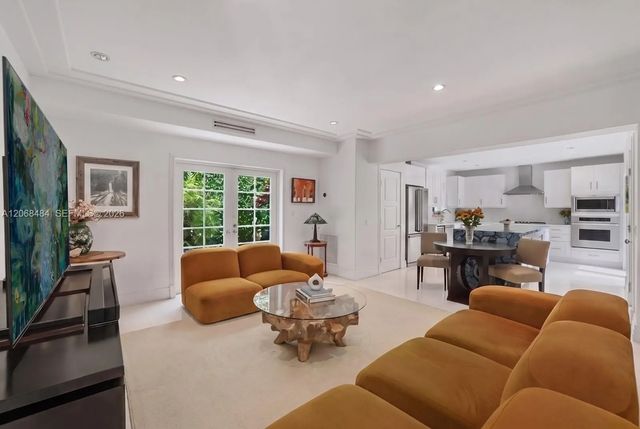 3 of 30 - 109 1st Dilido Terrace, Miami Beach, FL