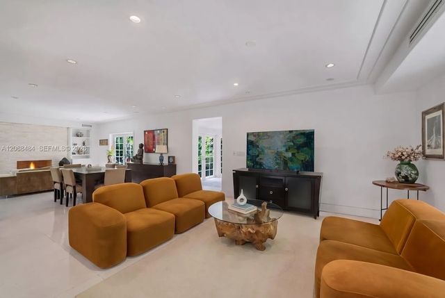 4 of 30 - 109 1st Dilido Terrace, Miami Beach, FL