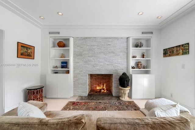 5 of 30 - 109 1st Dilido Terrace, Miami Beach, FL