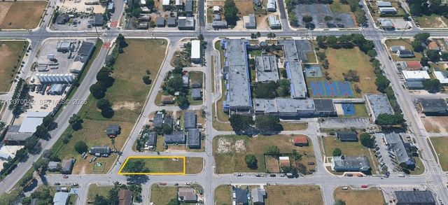 2 of 10 - 321 Sw 6 Street, Homestead, FL