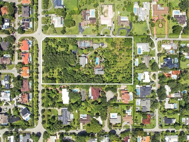 4 of 32 - 5885 Sw 56th Street, Miami, FL