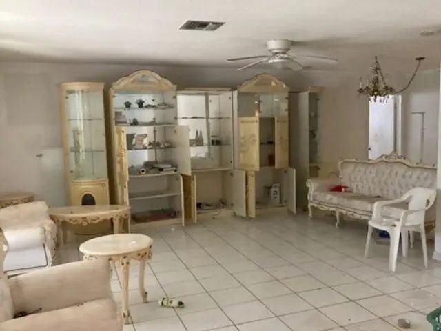 4 of 8 - 251 Sw 16th Street, Pompano Beach, FL
