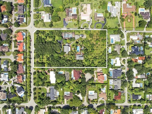 4 of 32 - 5885 Sw 56th Street, Miami, FL
