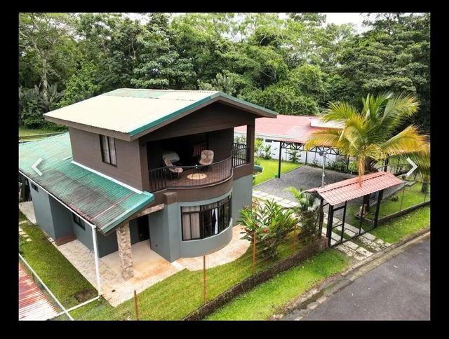 21007 La Fortuna - El Castillo, 