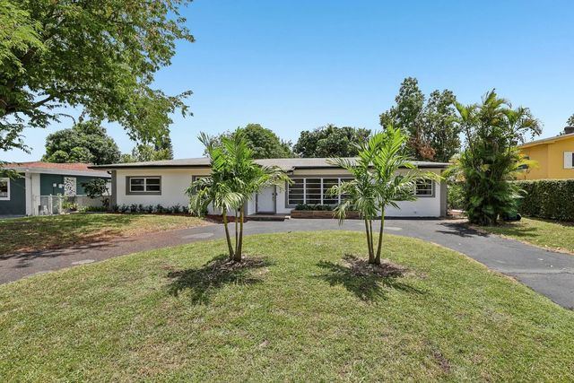 3 of 29 - 1040 Nw 149th Street, Miami, FL