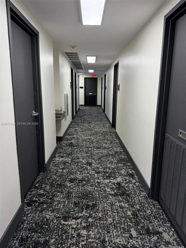 3 of 7 - 299 Alhambra Circle #402, Coral Gables, FL