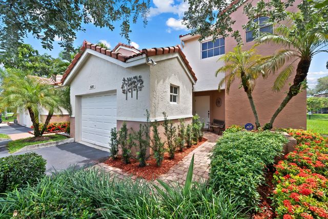 8211 Nw 70th Street, Tamarac