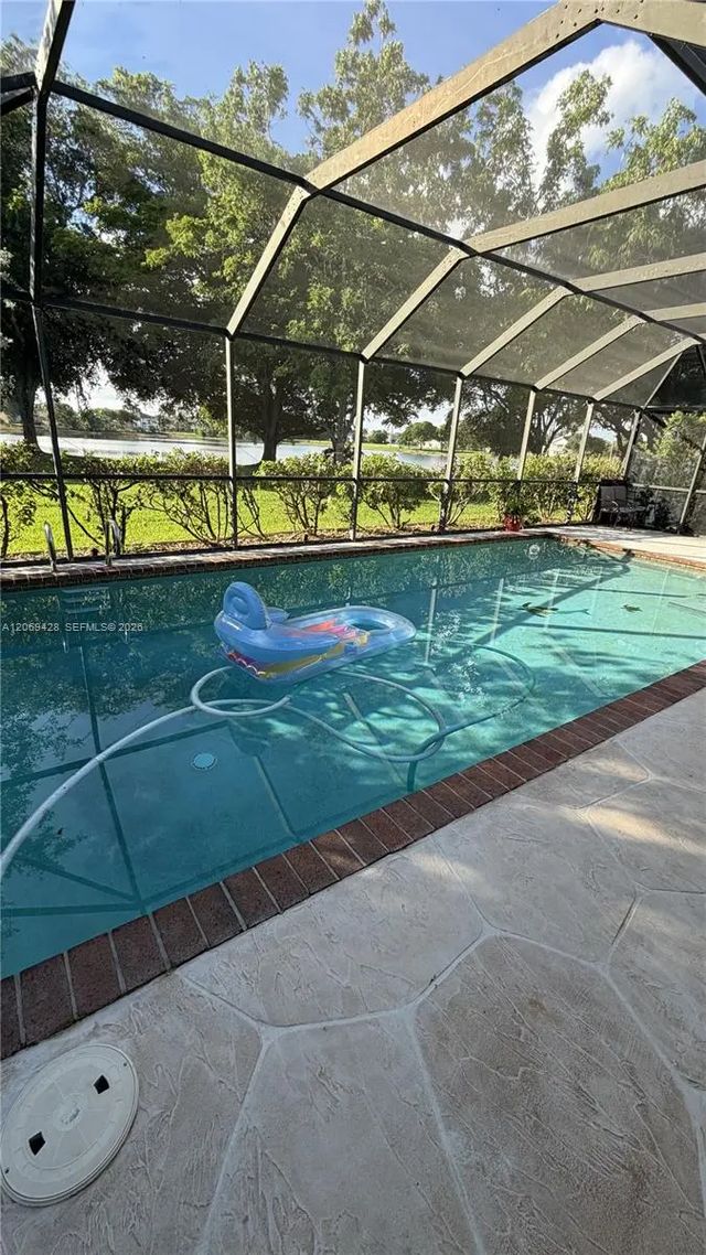 3 of 16 - 1676 S Goldeneye Lane, Homestead, FL