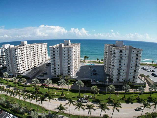 5 of 51 - 3221 S Ocean Boulevard #302, Highland Beach, FL