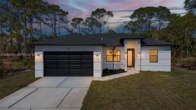 1927 Redmont Avenue, Lehigh Acres