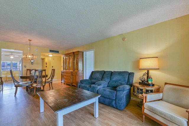 3 of 39 - 4851 Nw 26th Court ##344, Lauderdale Lakes, FL