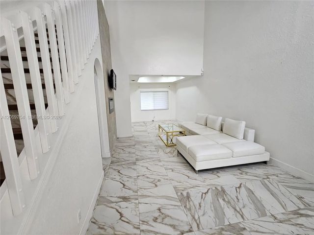 3 of 42 - 387 Nw 107th Avenue, Pembroke Pines, FL