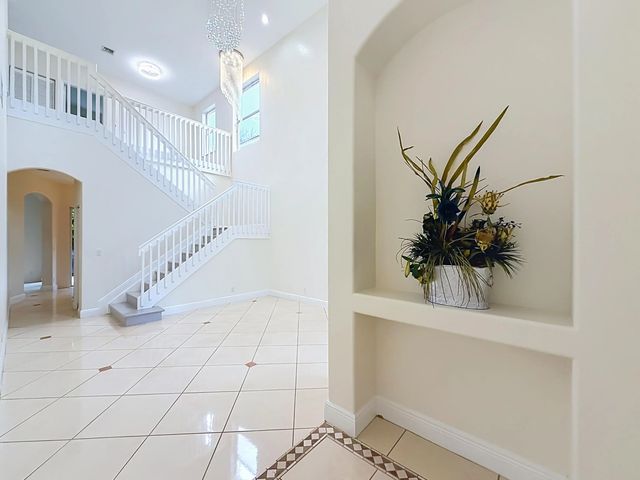 4 of 45 - 6657 Lurais Drive, Lake Worth, FL
