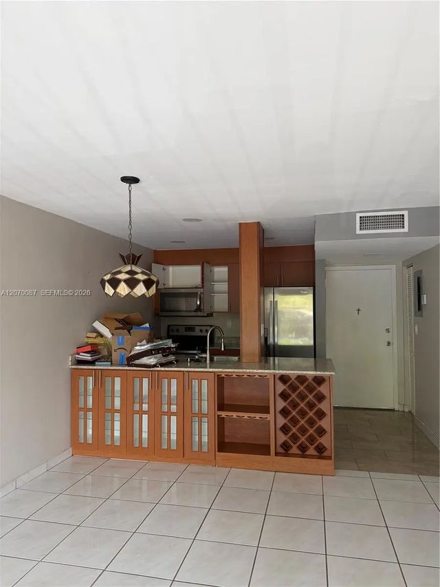 2 of 8 - 2530 Sw 3rd Avenue #103, Miami, FL