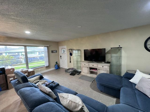 2 of 19 - 8435 Nw 10th Street #b50, Plantation, FL