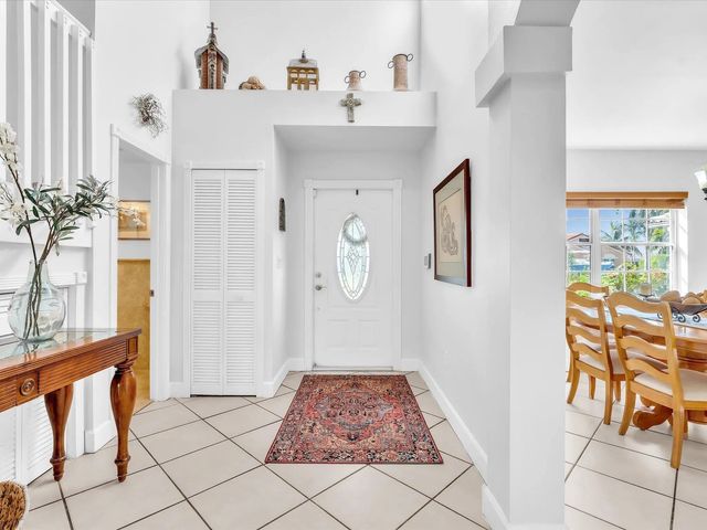 5 of 49 - 420 Nw 188th Terrace, Pembroke Pines, FL
