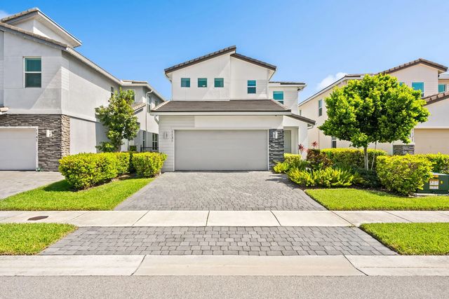 1131 Verde Court, Deerfield Beach