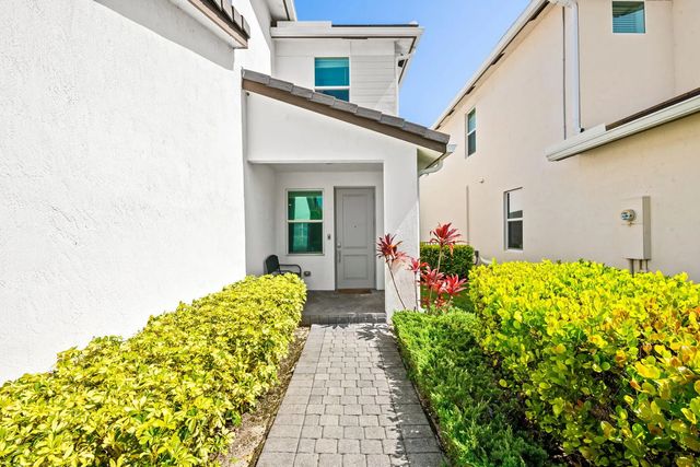2 of 35 - 1131 Verde Court, Deerfield Beach, FL