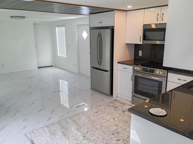 5 of 16 - 8517 Sw 17th Court, Davie, FL