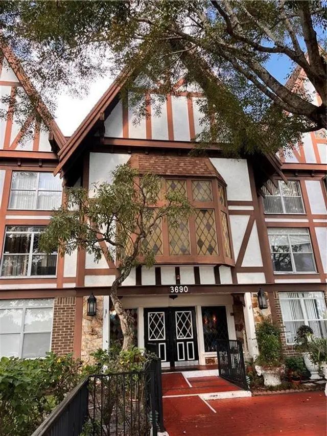 2 of 19 - 3690 Inverrary Drive #2c, Lauderhill, FL