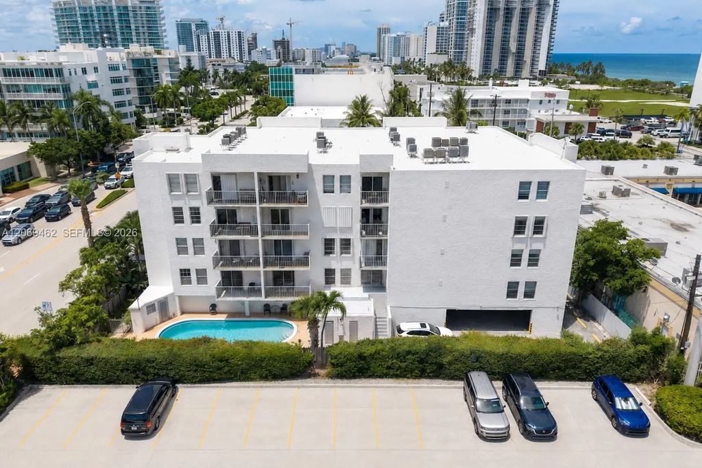 6545 Indian Creek Drive #408, Miami Beach