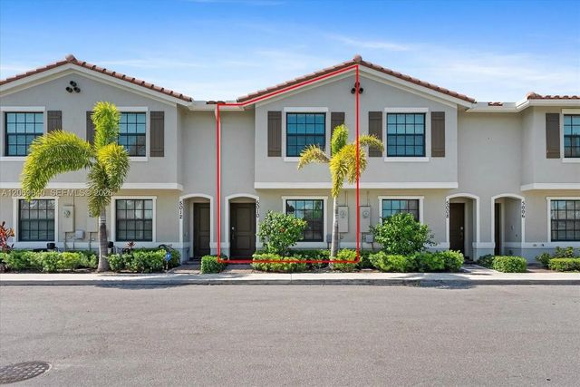 5010 Genove Place #5010, Riviera Beach