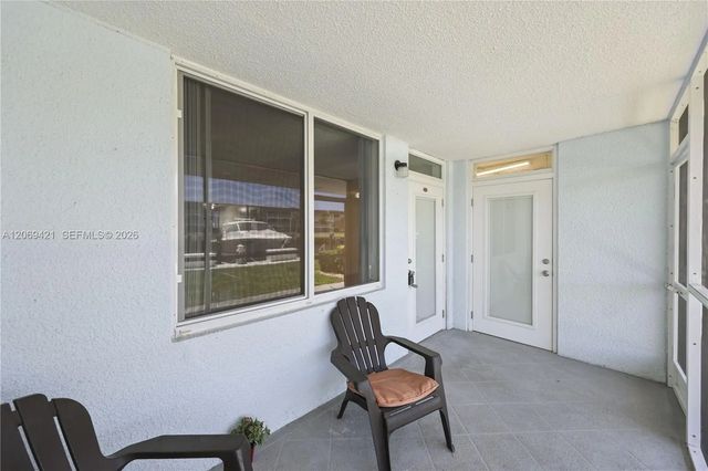 104 Paradise Harbour Boulevard #114, North Palm Beach