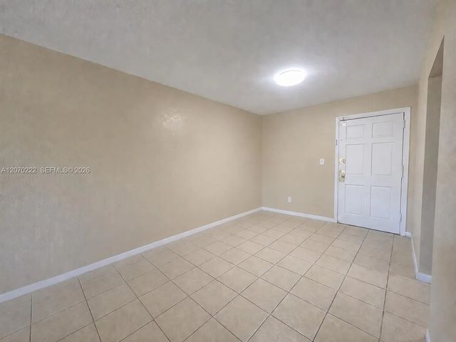 3 of 18 - 3600 Nw 21st Street #313, Lauderdale Lakes, FL