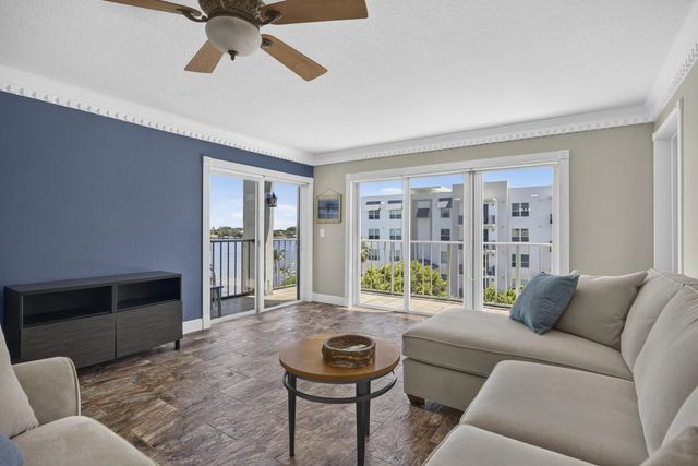 1206 S Lake Drive #504, Lantana